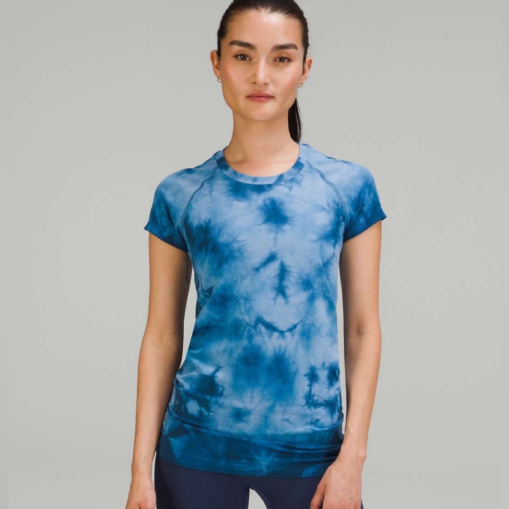 Lululemon Swiftly Tech Short Sleeve Shirt 2.0 Marble Dye Commander Blue Tie Dye